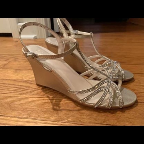 david's bridal champagne shoes